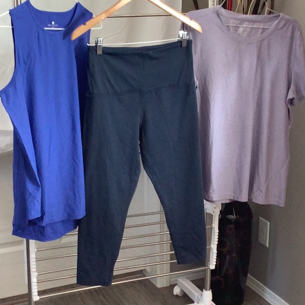 NWOT 3 PIECE ACTION ENSEMBLES size medium.  Bundle 3/22